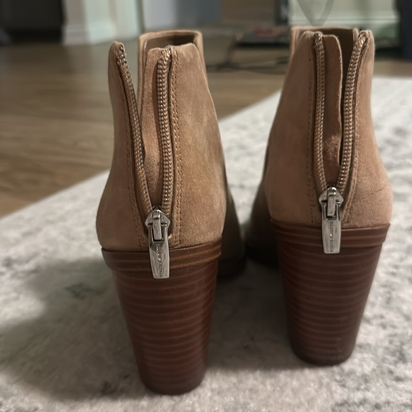 Vince Camuto Ankle Booties - Picture 4 of 7